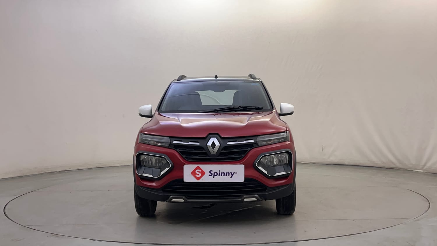 Used 2024 Renault Kwid CLIMBER 1.0 AMT Dual Tone Petrol Automatic exterior FRONT VIEW