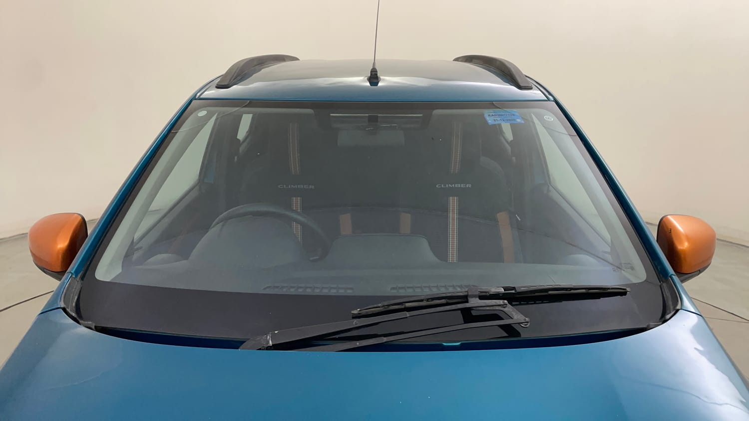 Used 2020 Renault Kwid CLIMBER 1.0 AMT Opt Petrol Automatic exterior FRONT WINDSHIELD VIEW