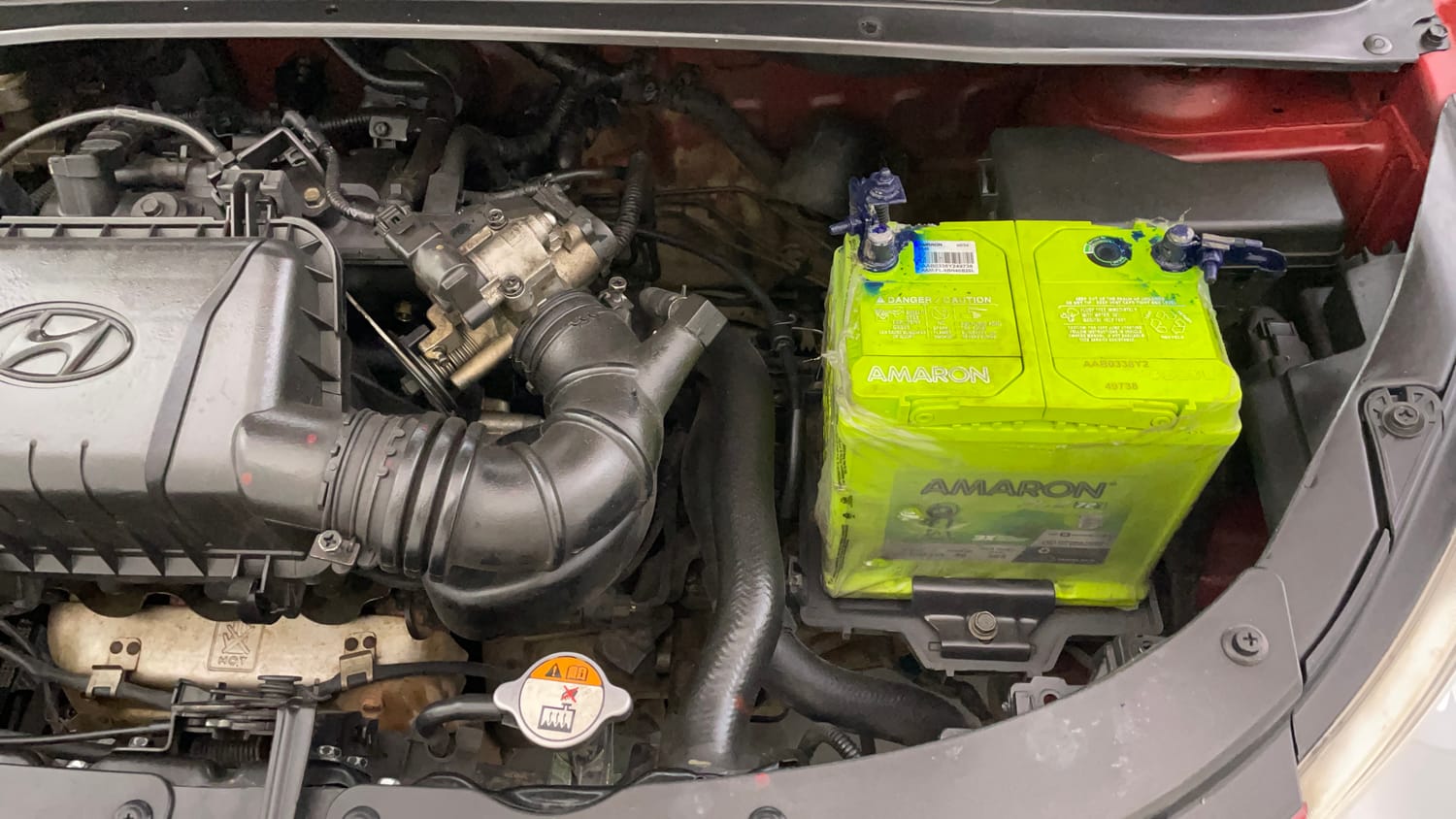 Used 2012 Hyundai i10 Era 1.1 iRDE2 Petrol Manual engine ENGINE LEFT SIDE VIEW