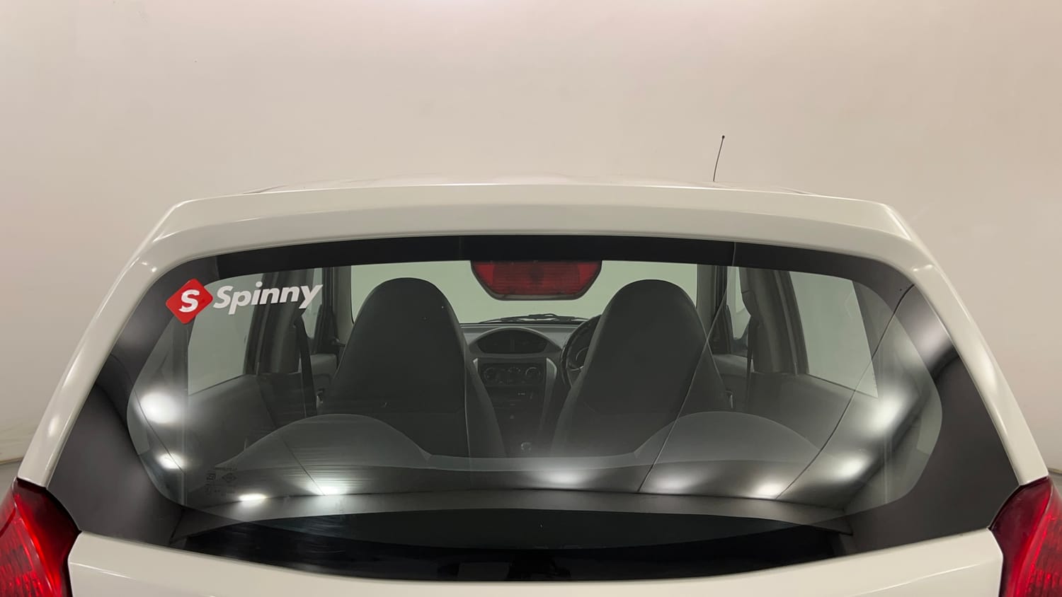 Used 2016 Maruti Suzuki Alto 800 Lxi Petrol Manual exterior BACK WINDSHIELD VIEW
