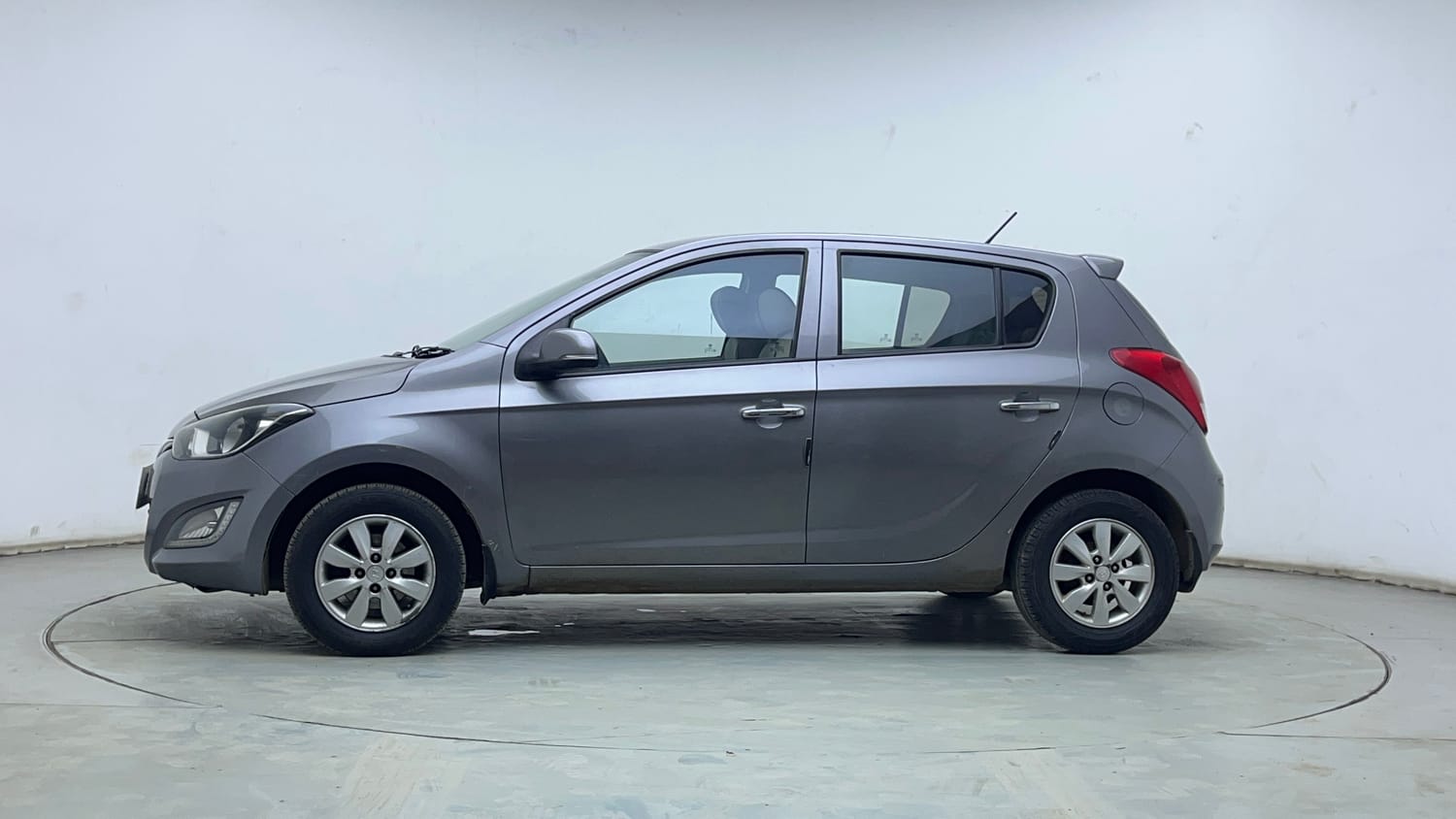 Used 2014 Hyundai i20 Asta 1.2 Petrol Manual exterior LEFT SIDE VIEW