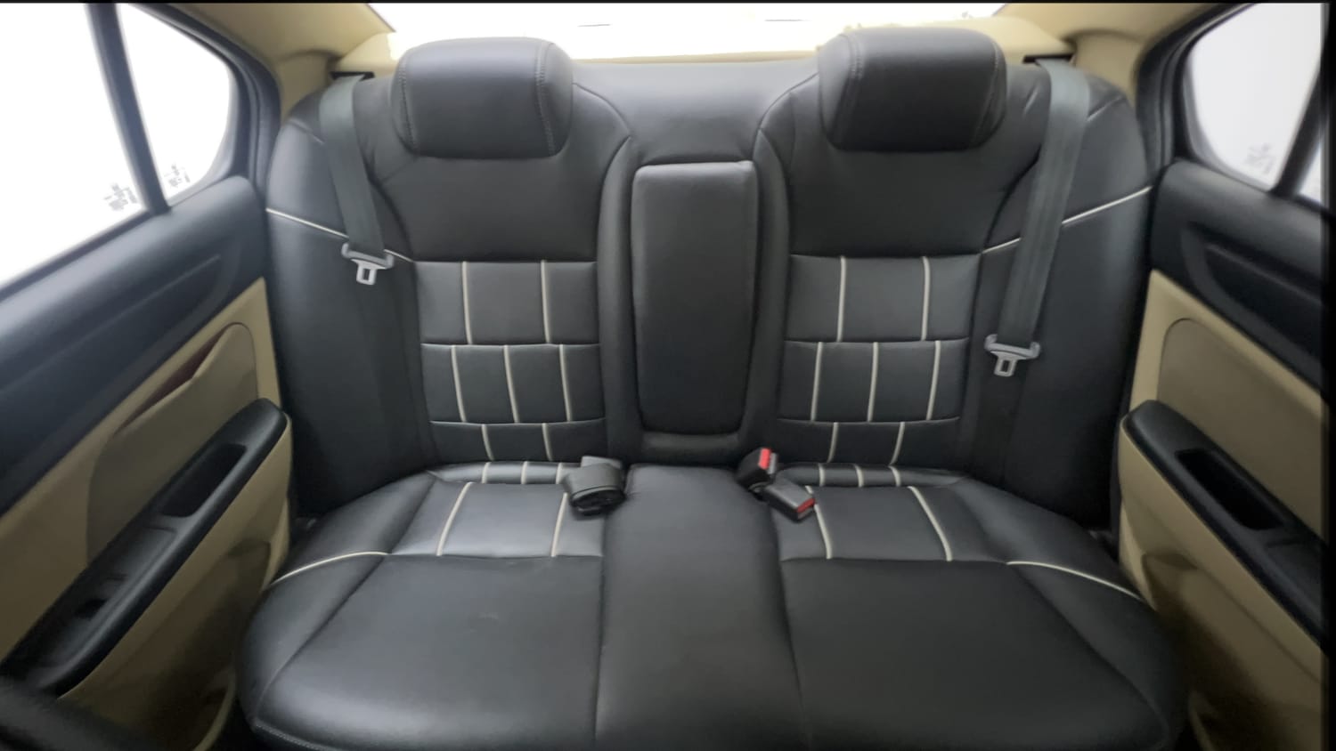 Used 2018 Honda Amaze 1.2 V CVT Petrol Petrol Automatic interior REAR SEAT CONDITION VIEW