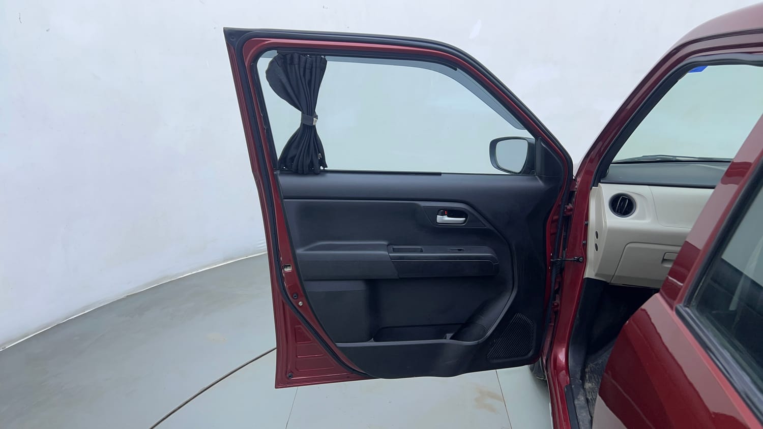 Used 2022 Maruti Suzuki Wagon R 1.0 VXi 1.0 Petrol Manual interior LEFT FRONT DOOR OPEN VIEW