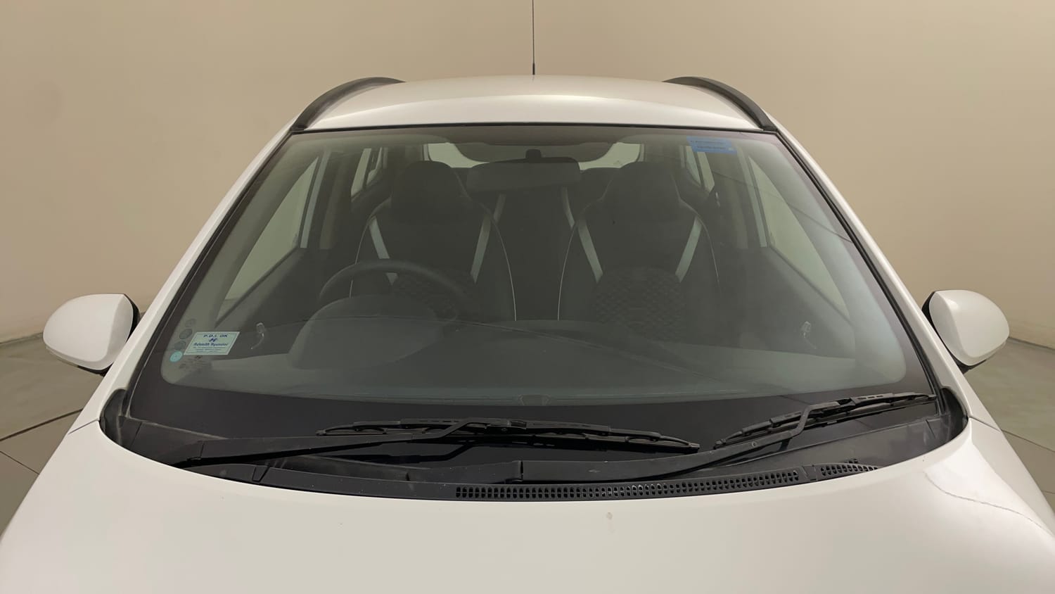 Used 2020 Hyundai Grand i10 Sportz 1.2 Kappa VTVT Petrol Manual exterior FRONT WINDSHIELD VIEW