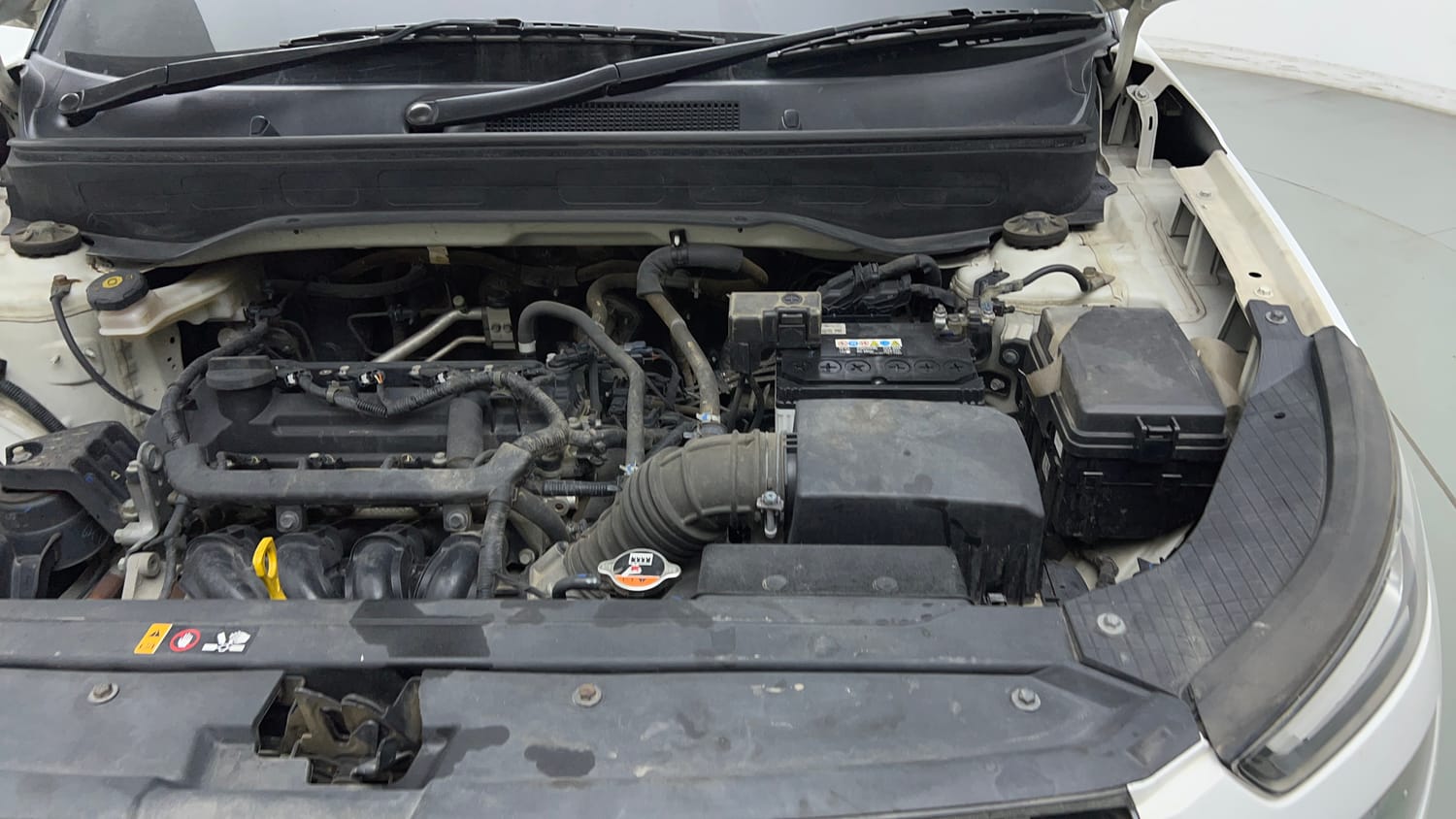 Used 2021 Hyundai Venue S 1.2 Petrol Petrol Manual engine ENGINE LEFT SIDE VIEW