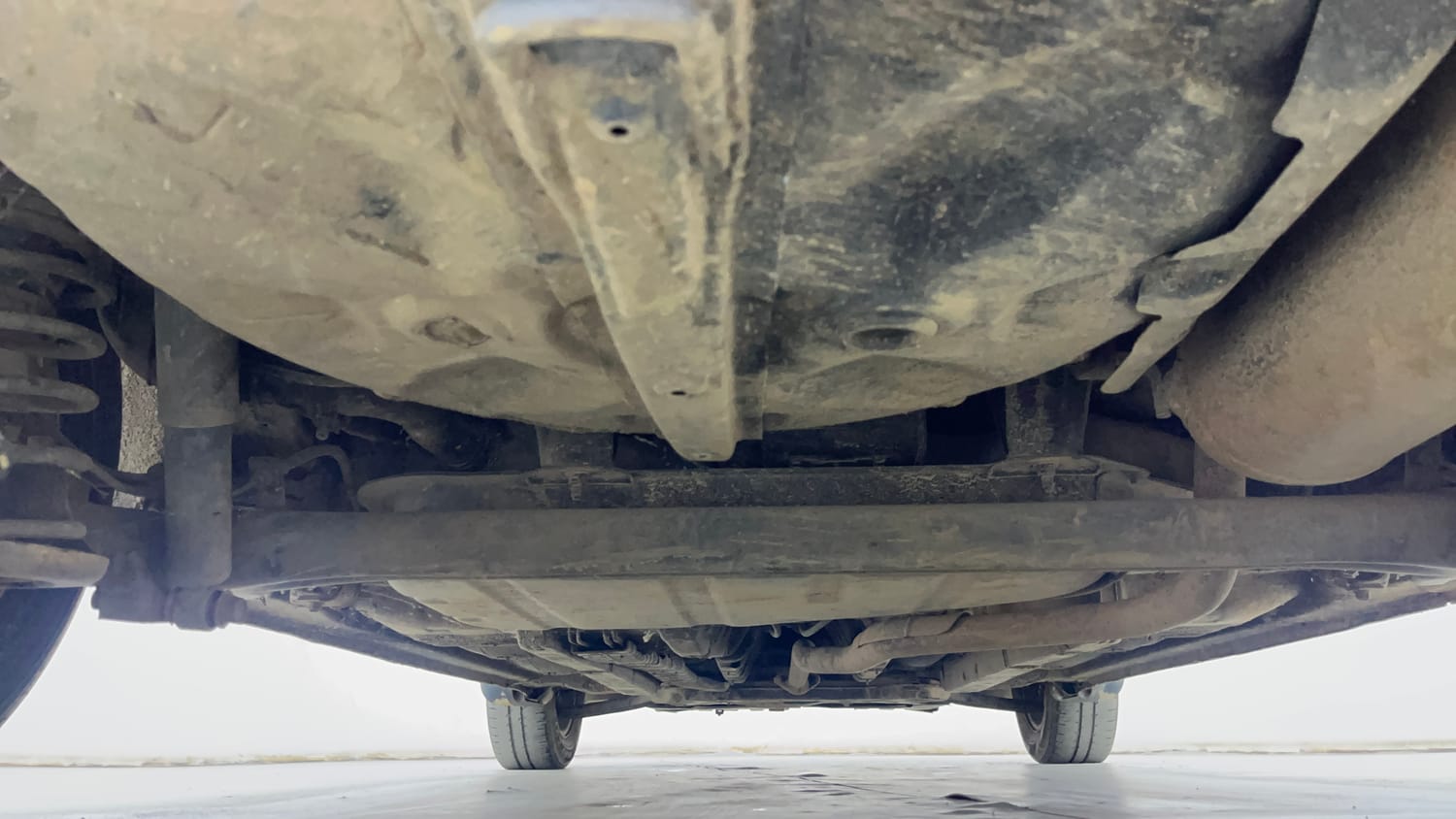 Used 2014 Hyundai i20 Asta 1.2 Petrol Manual extra REAR UNDERBODY VIEW (TAKEN FROM REAR)