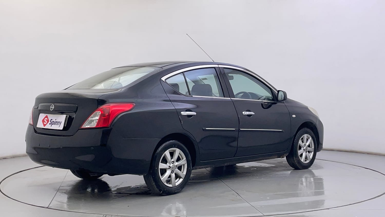 Used 2013 Nissan Sunny XV Diesel Diesel Manual exterior RIGHT REAR CORNER VIEW
