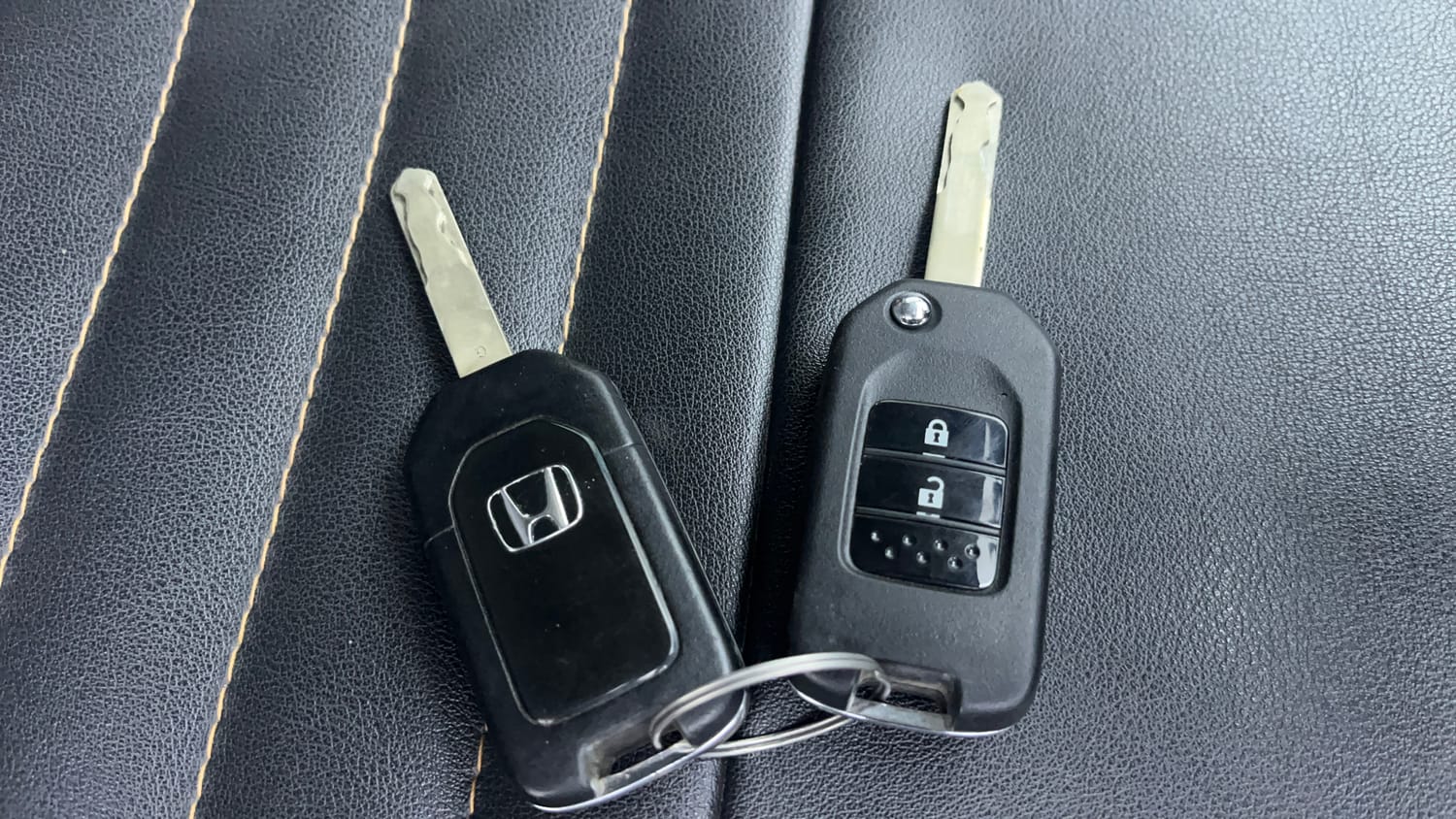 Used 2023 Honda WR-V SV MT Petrol Petrol Manual extra CAR KEY VIEW