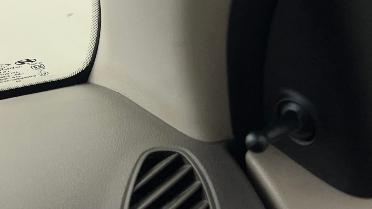 Used 2012 Hyundai i10 Era 1.1 iRDE2 Petrol Manual top_features Adjustable ORVM