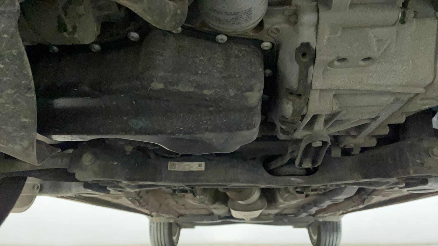 Used 2022 Volkswagen Taigun GT 1.5 TSI MT Petrol Manual extra FRONT LEFT UNDERBODY VIEW