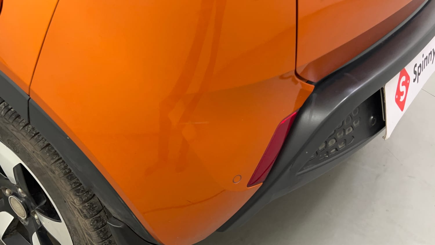 Used 2019 Tata Nexon XZA Plus Petrol Dual Tone Petrol Automatic dents MINOR SCRATCH