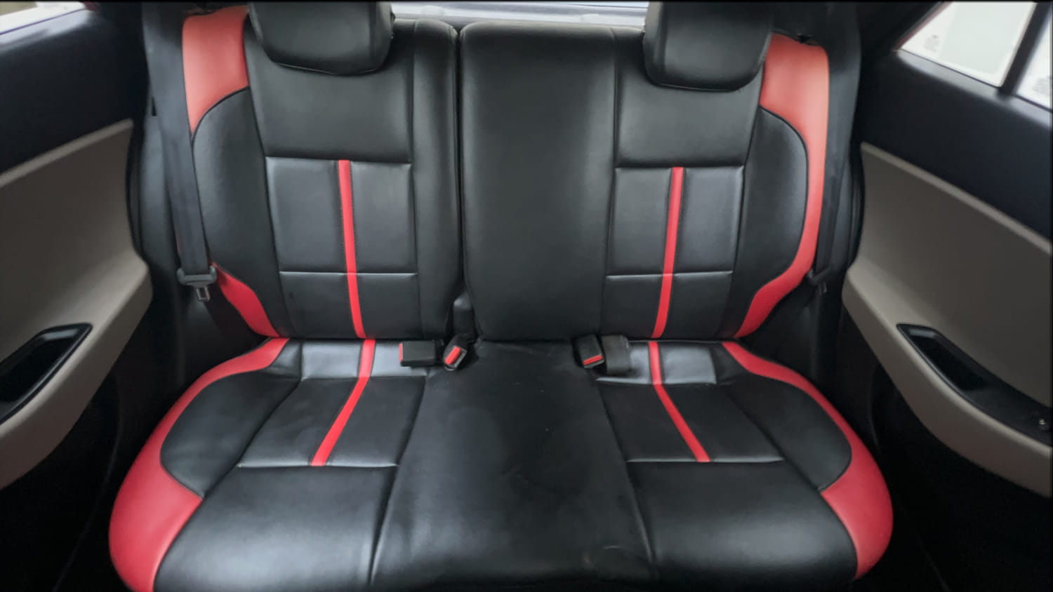 Used 2015 Hyundai Elite i20 Asta 1.2 Petrol Manual interior REAR SEAT CONDITION VIEW
