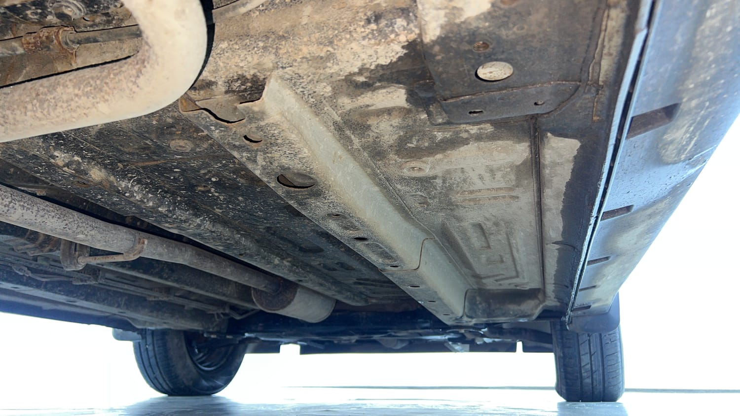 Used 2022 Tata Punch Accomplished AMT Petrol Automatic extra REAR RIGHT UNDERBODY VIEW