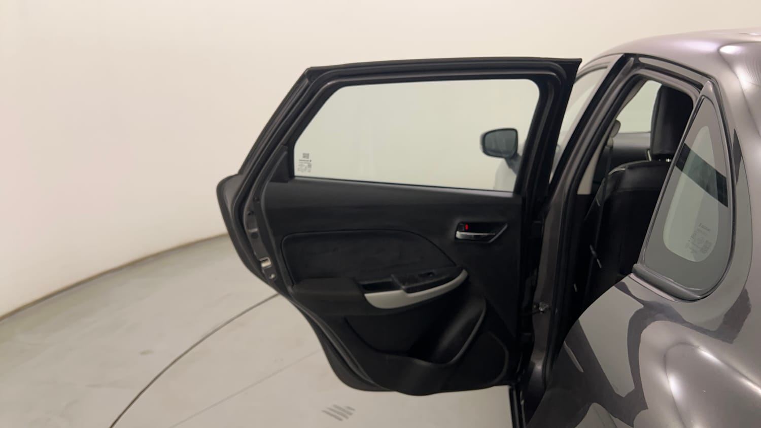 Used 2018 Maruti Suzuki Baleno Delta 1.2 Petrol Manual interior LEFT REAR DOOR OPEN VIEW
