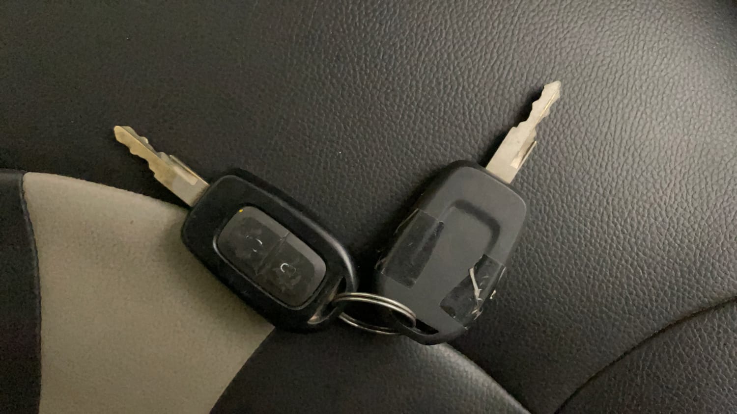 Used 2017 Renault Kwid CLIMBER 1.0 Petrol Manual extra CAR KEY VIEW