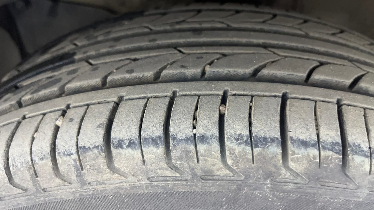 Used 2023 Honda WR-V SV MT Petrol Petrol Manual tyres LEFT FRONT TYRE TREAD VIEW