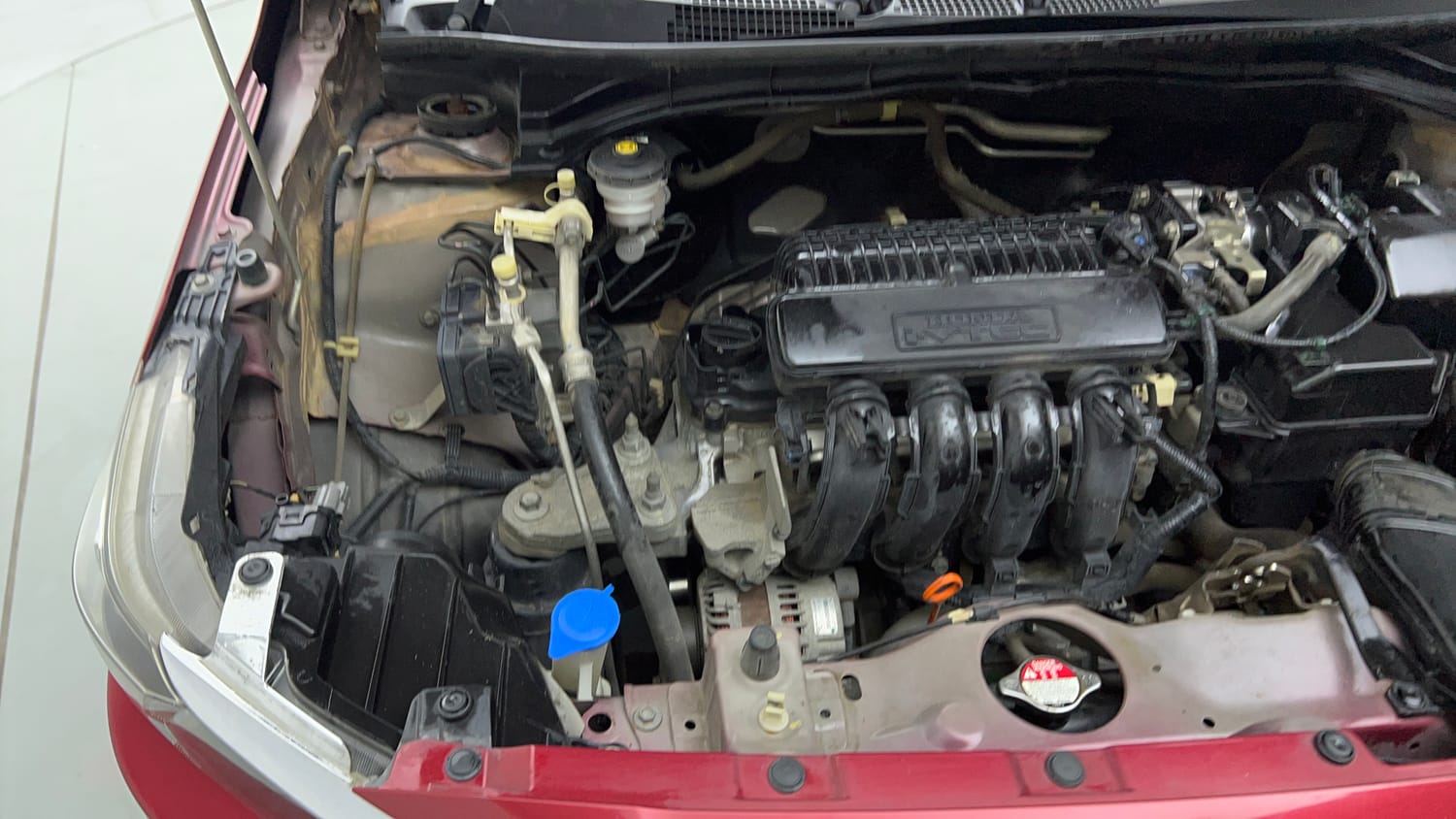 Used 2018 Honda Amaze 1.2 V CVT Petrol Petrol Automatic engine ENGINE RIGHT SIDE VIEW