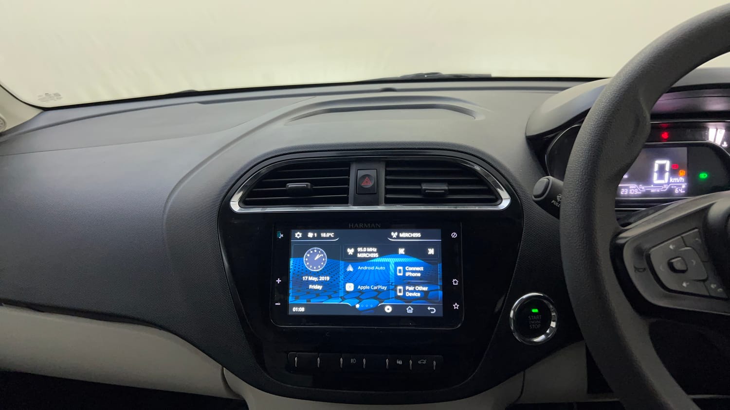 Used 2022 Tata Tigor XZA Plus Petrol Automatic top_features Touch screen infotainment system