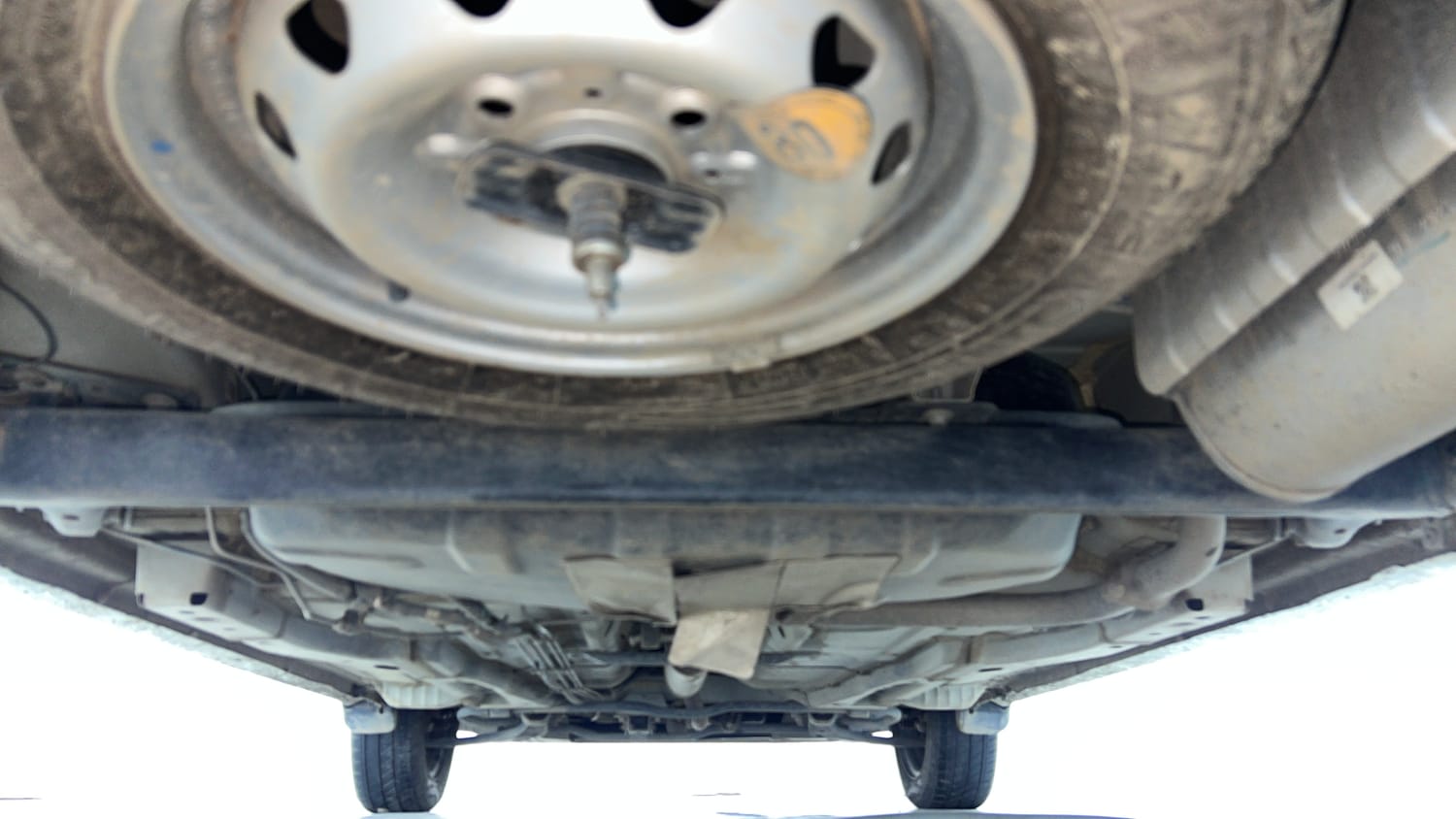 Used 2024 Tata Tiago XTA iCNG Cng Automatic extra REAR UNDERBODY VIEW (TAKEN FROM REAR)