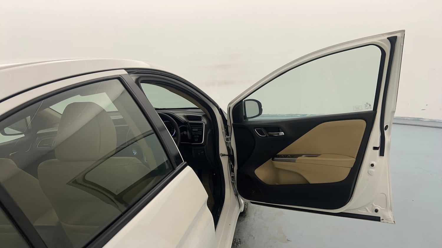 Used 2020 Honda City ZX Petrol Petrol Manual interior RIGHT FRONT DOOR OPEN VIEW