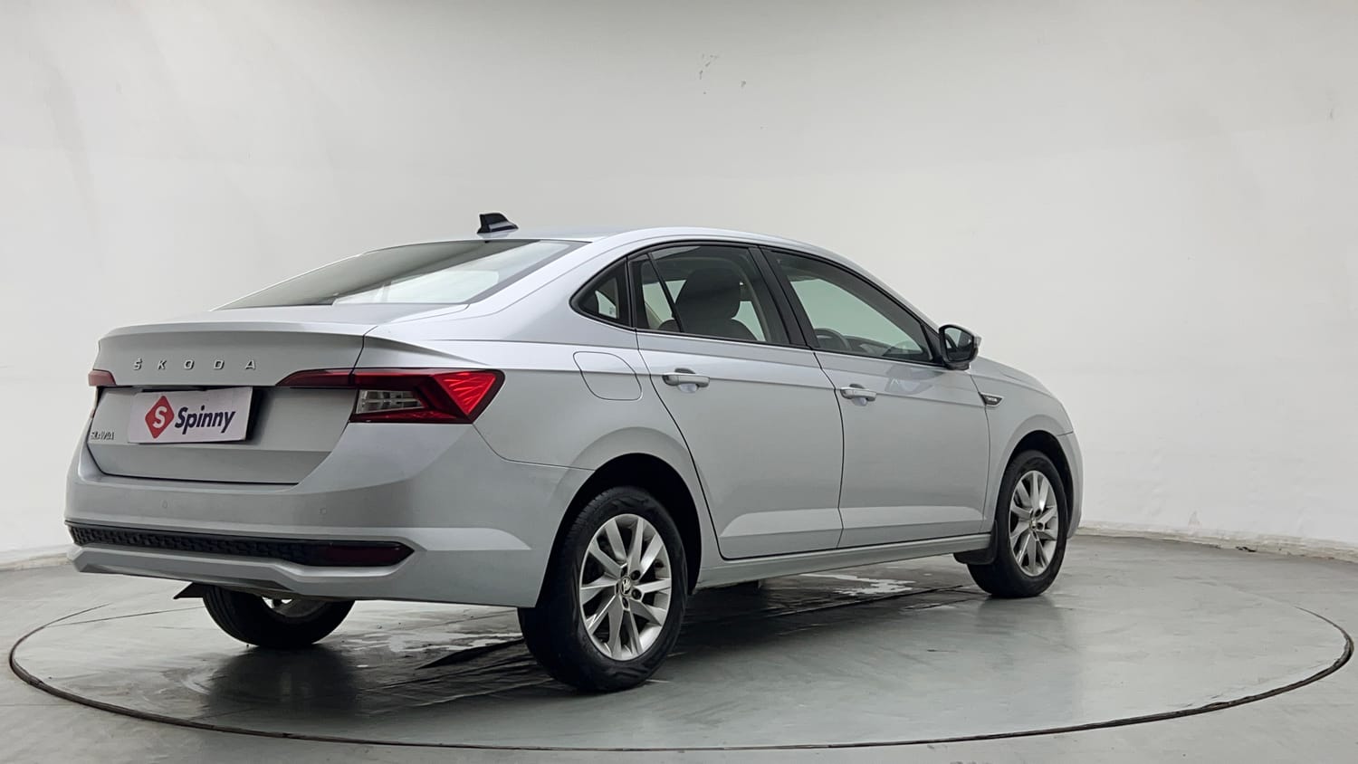 Used 2022 Skoda Slavia Ambition 1.0L TSI AT Petrol Automatic exterior RIGHT REAR CORNER VIEW