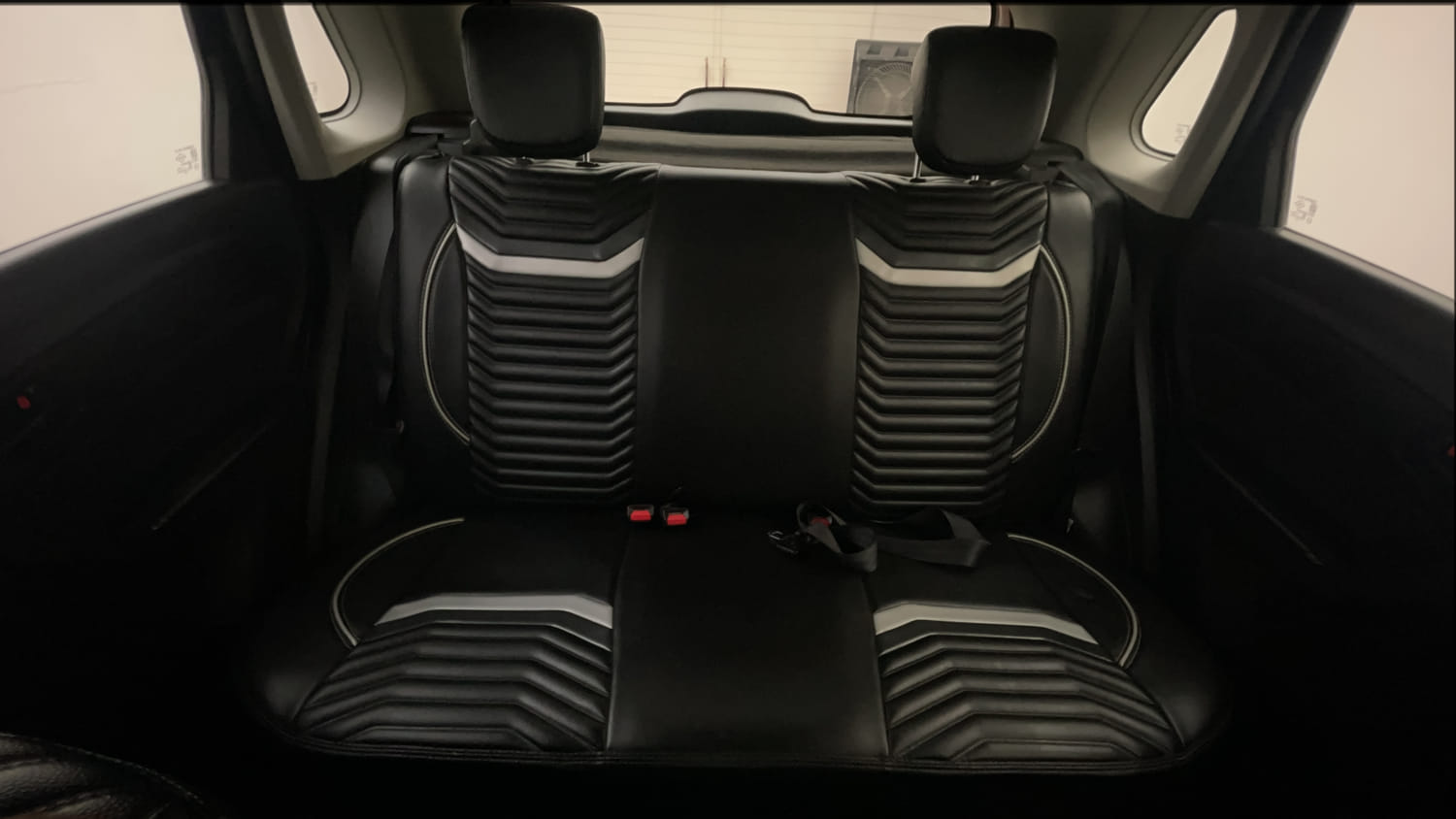 Used 2022 maruti-suzuki Vitara Brezza VXi Petrol Manual interior REAR SEAT CONDITION VIEW