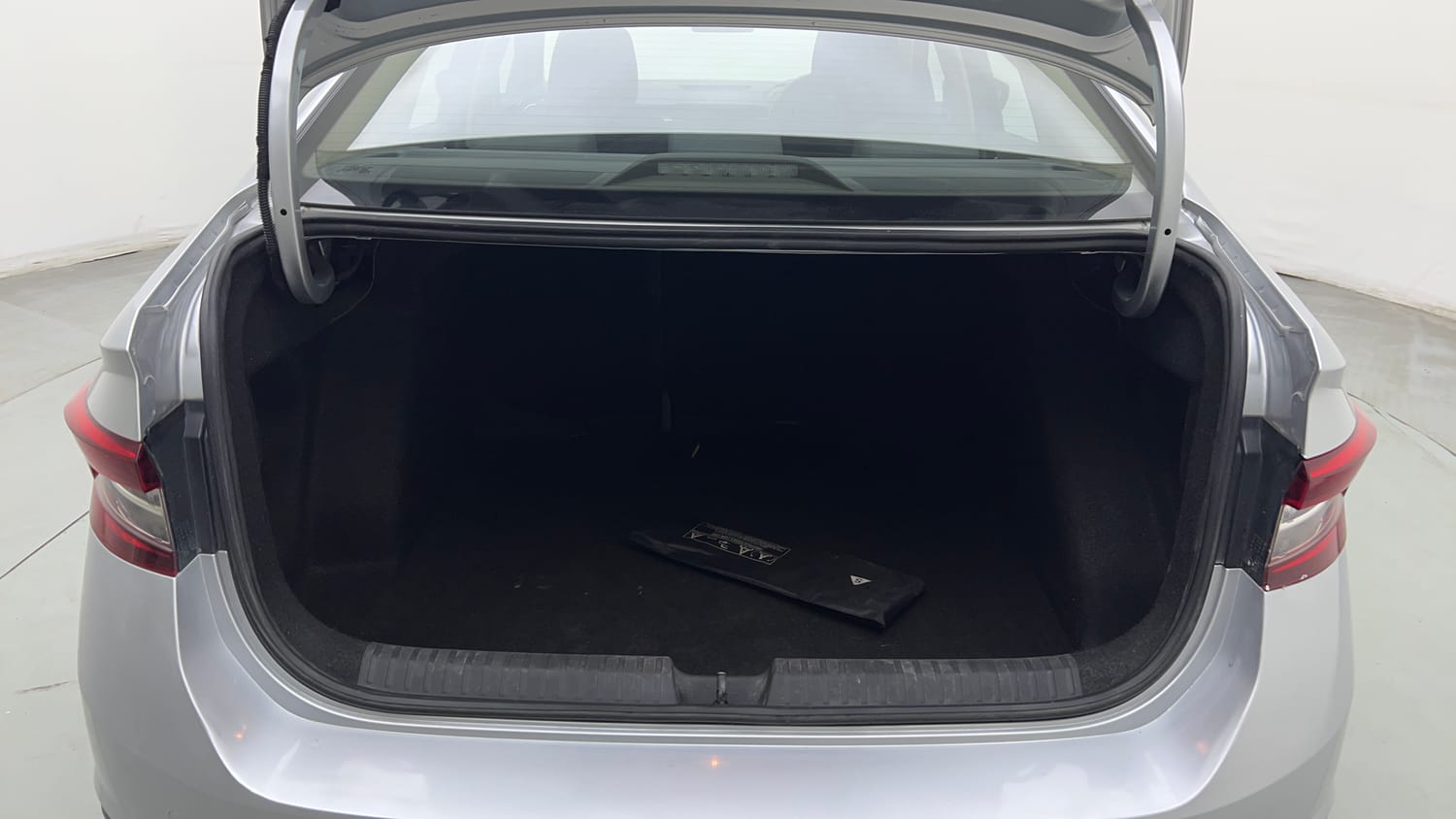 Used 2022 Skoda Slavia Ambition 1.0L TSI AT Petrol Automatic interior DICKY INSIDE VIEW