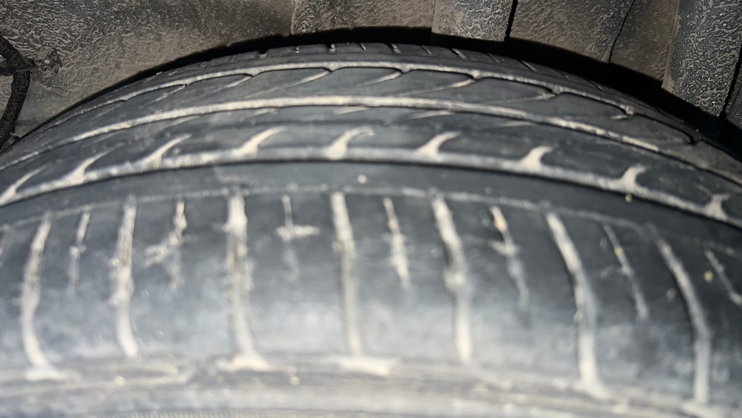 Used 2022 Tata Tiago XZ Plus Petrol Manual tyres LEFT REAR TYRE TREAD VIEW
