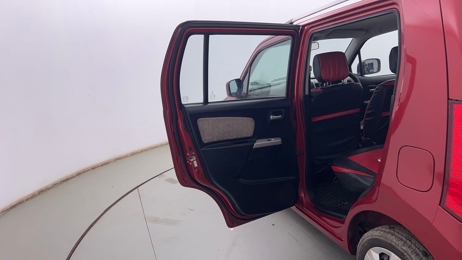 Used 2014 Maruti Suzuki Wagon R VXI Petrol Manual interior LEFT REAR DOOR OPEN VIEW
