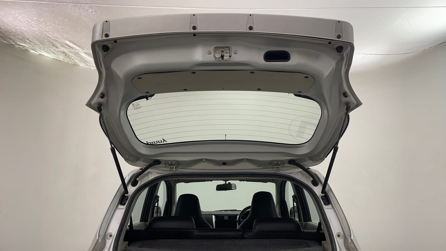 Used 2019 Maruti Suzuki Celerio ZXi (O) AMT Petrol Automatic interior DICKY DOOR OPEN VIEW