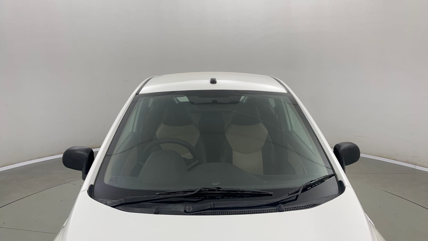 Used 2016 Hyundai Eon Era Petrol Manual exterior FRONT WINDSHIELD VIEW