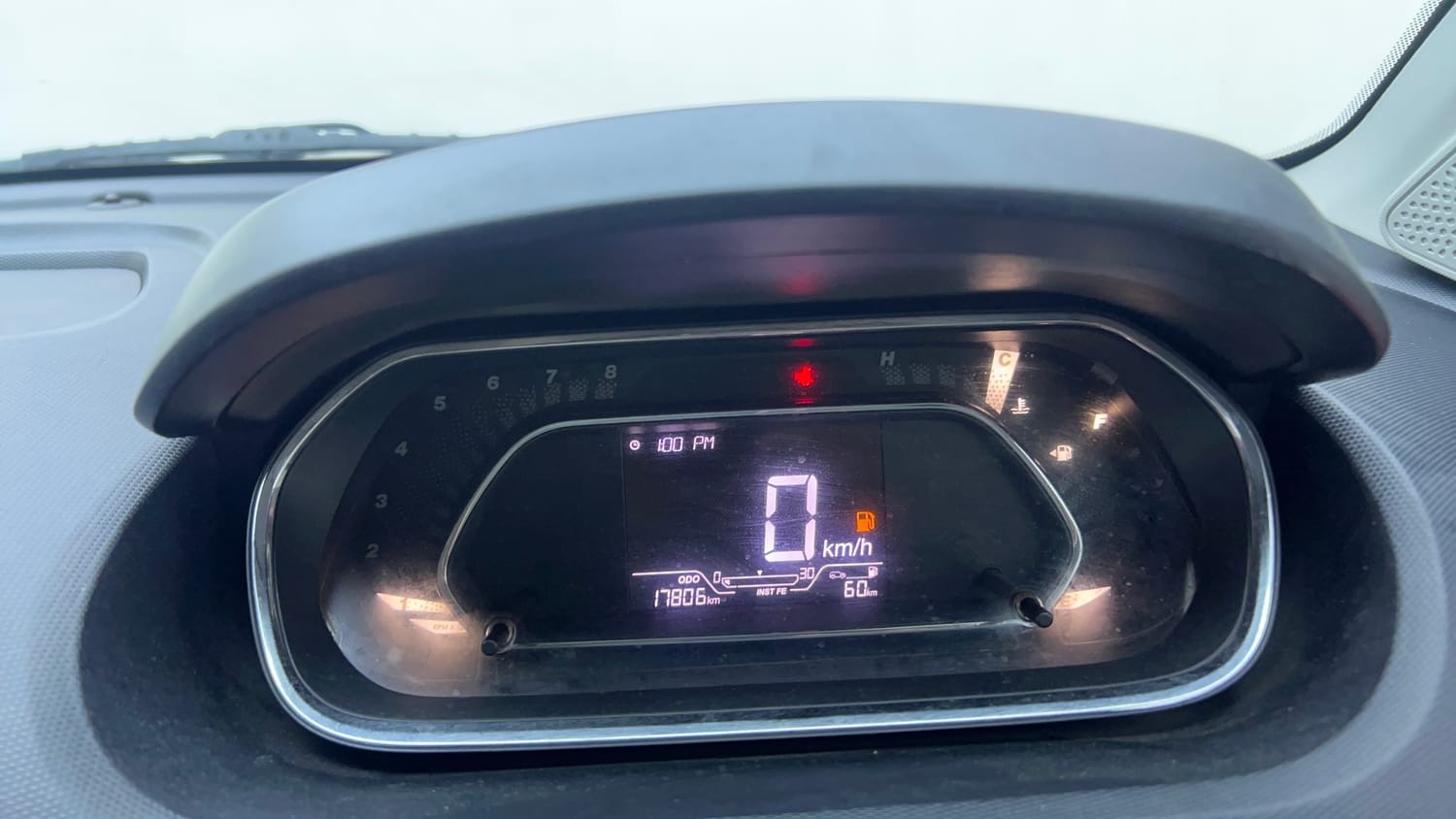 Used 2020 Tata Tiago XZ Plus Dual Tone Petrol Manual interior CLUSTERMETER VIEW