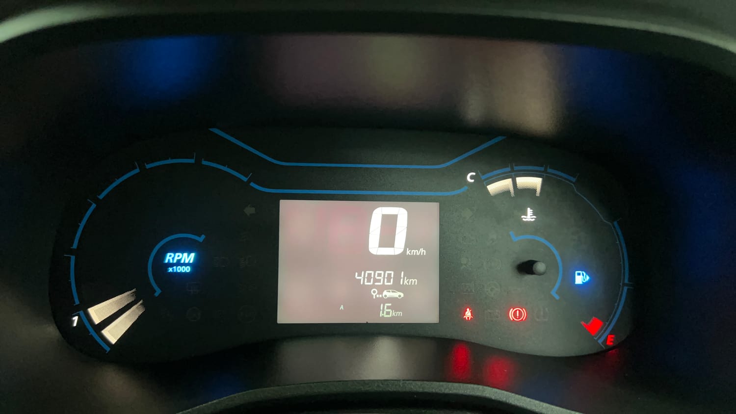 Used 2022 Renault Kwid RXT 1.0 (O) Petrol Manual interior CLUSTERMETER VIEW