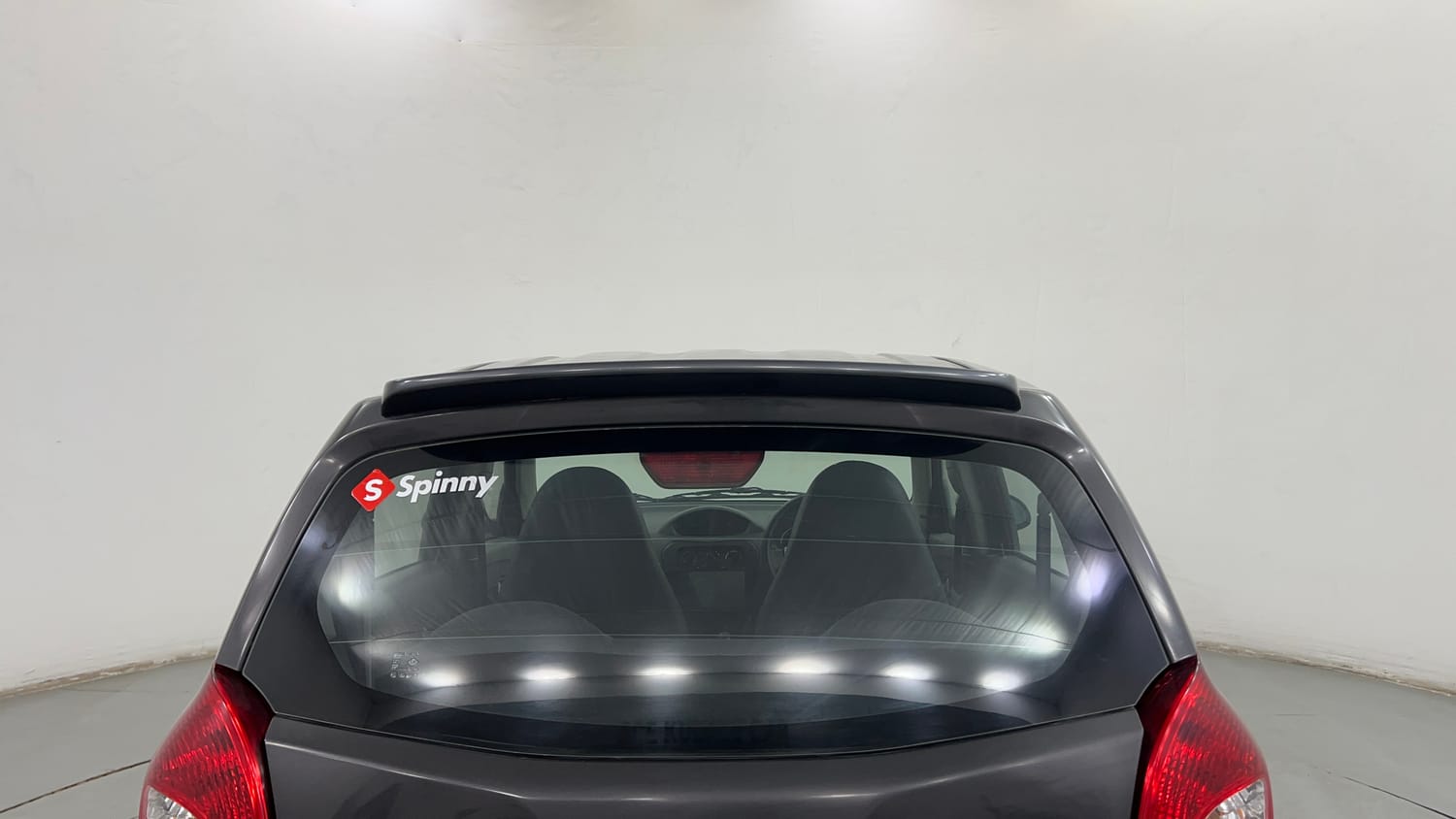 Used 2014 Maruti Suzuki Alto 800 LXI CNG (outside fitted) Cng Manual exterior BACK WINDSHIELD VIEW