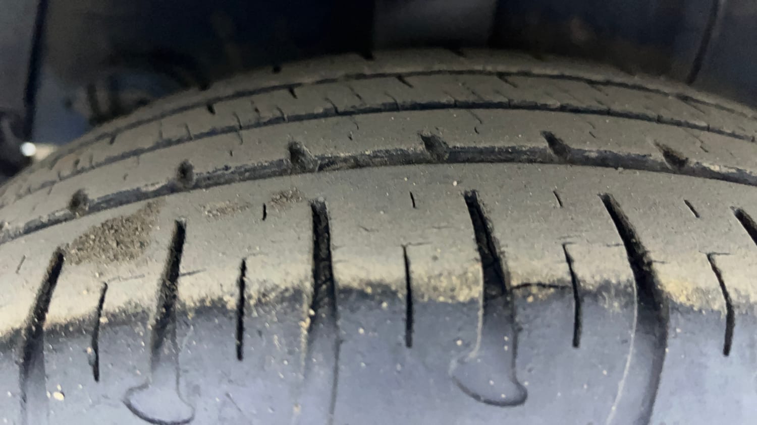 Used 2018 Hyundai Xcent SX Petrol Manual tyres RIGHT REAR TYRE TREAD VIEW