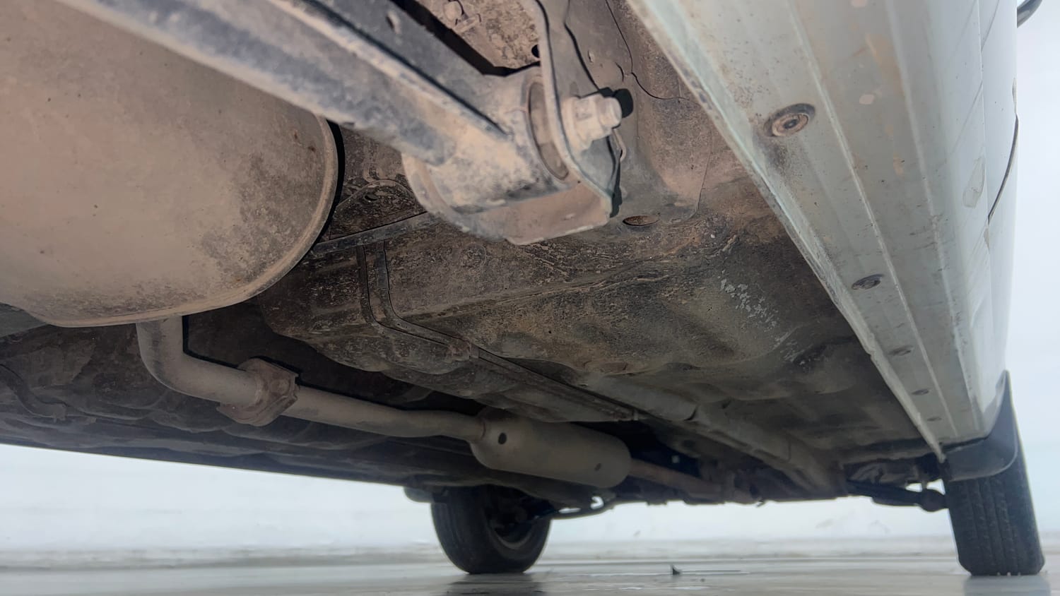 Used 2017 maruti-suzuki Alto K10 VXi (O) AMT Petrol Automatic extra REAR RIGHT UNDERBODY VIEW