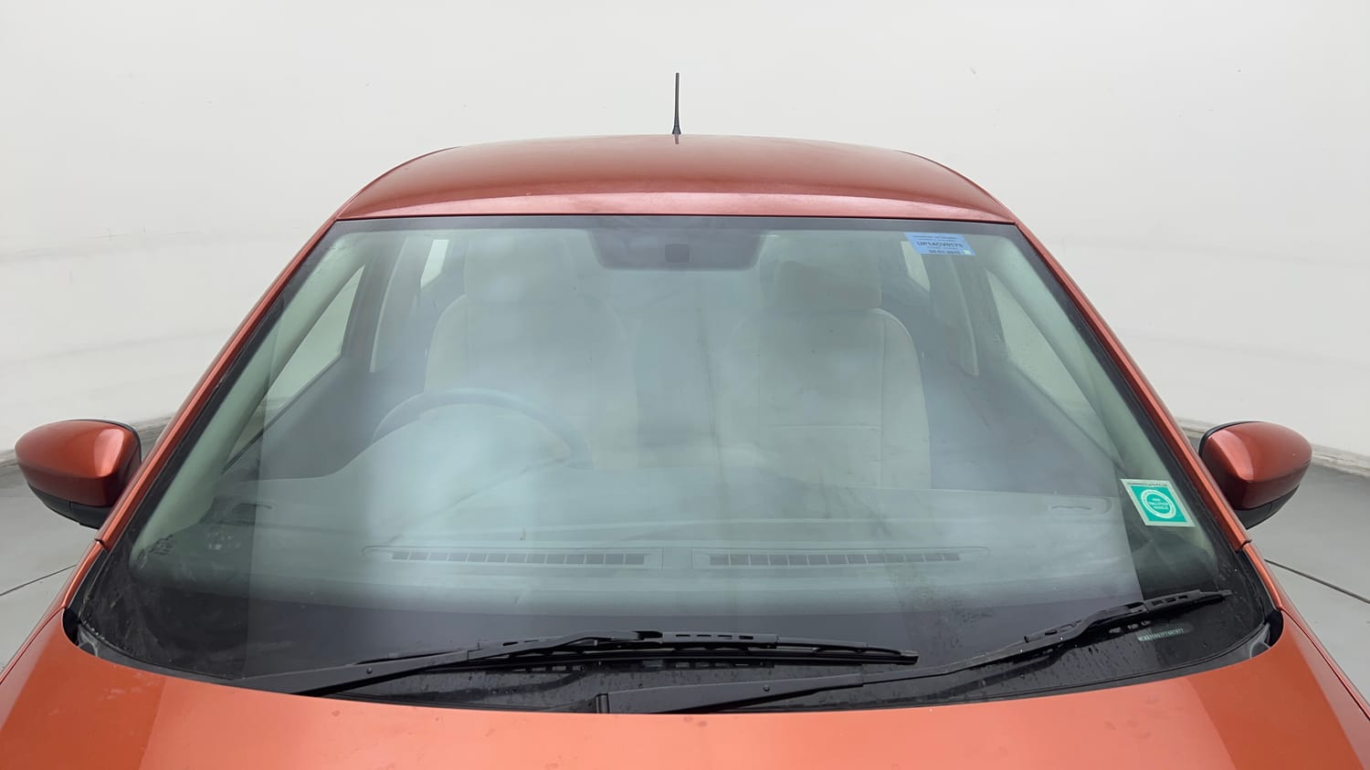 Used 2016 Volkswagen Polo Comfortline 1.2L (P) Petrol Manual exterior FRONT WINDSHIELD VIEW