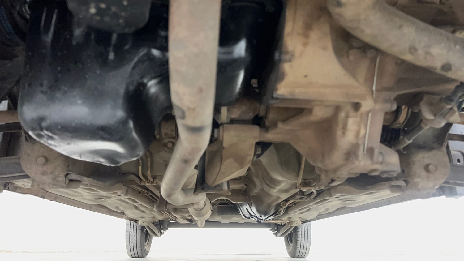 Used 2014 Maruti Suzuki Alto 800 LXI CNG (outside fitted) Cng Manual extra FRONT LEFT UNDERBODY VIEW