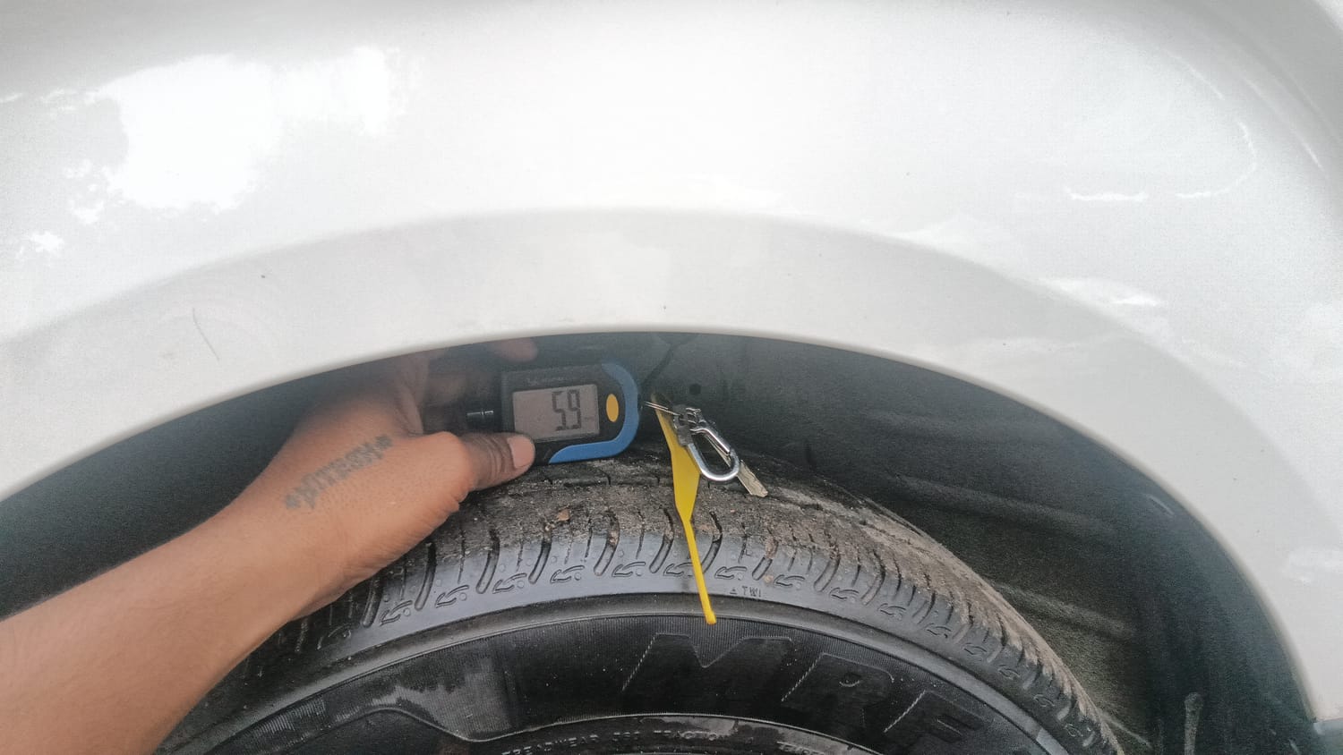 Used 2023 Maruti Suzuki Wagon R ZXI Plus 1.2 Petrol Manual tyres LEFT FRONT TYRE TREAD VIEW
