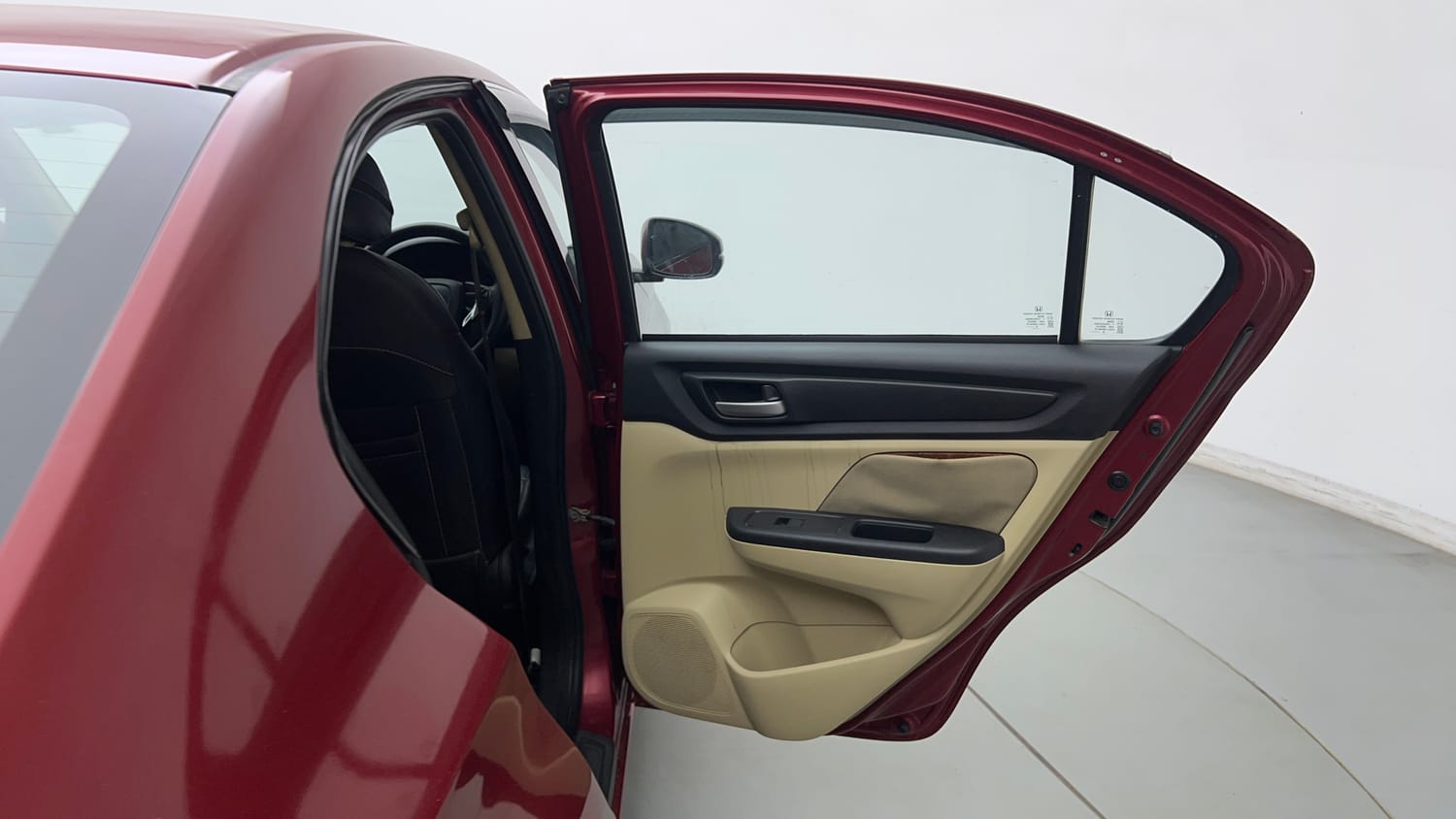 Used 2018 Honda Amaze 1.2 V CVT Petrol Petrol Automatic interior RIGHT REAR DOOR OPEN VIEW