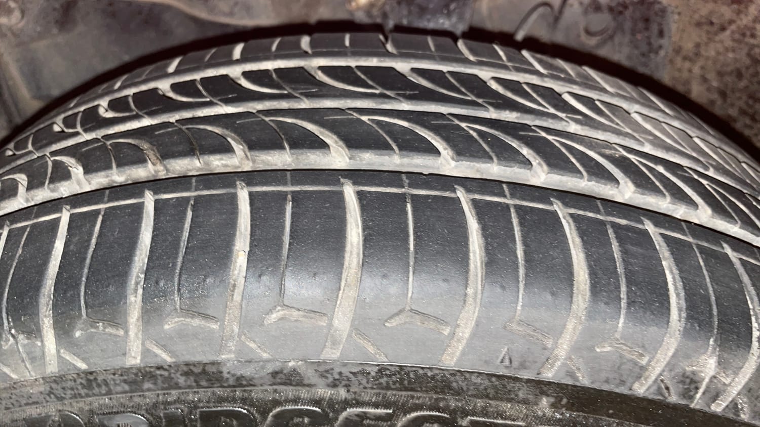 Used 2016 Honda Jazz V Petrol Petrol Manual tyres LEFT FRONT TYRE TREAD VIEW