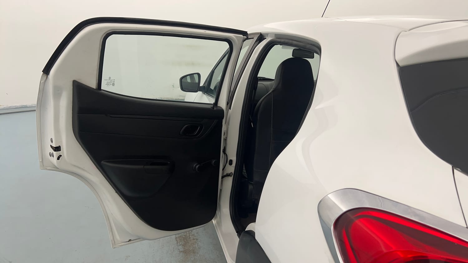 Used 2017 Renault Kwid 1.0 RXL Petrol Manual interior LEFT REAR DOOR OPEN VIEW