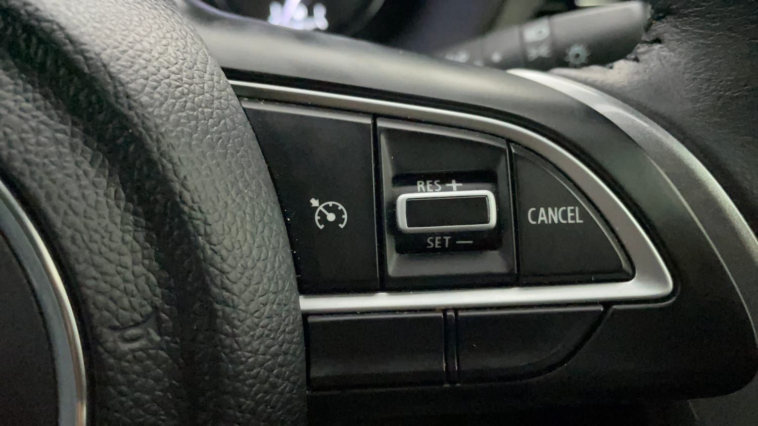 Used 2024 Maruti Suzuki Baleno Alpha MT Petrol Manual top_features Cruise control