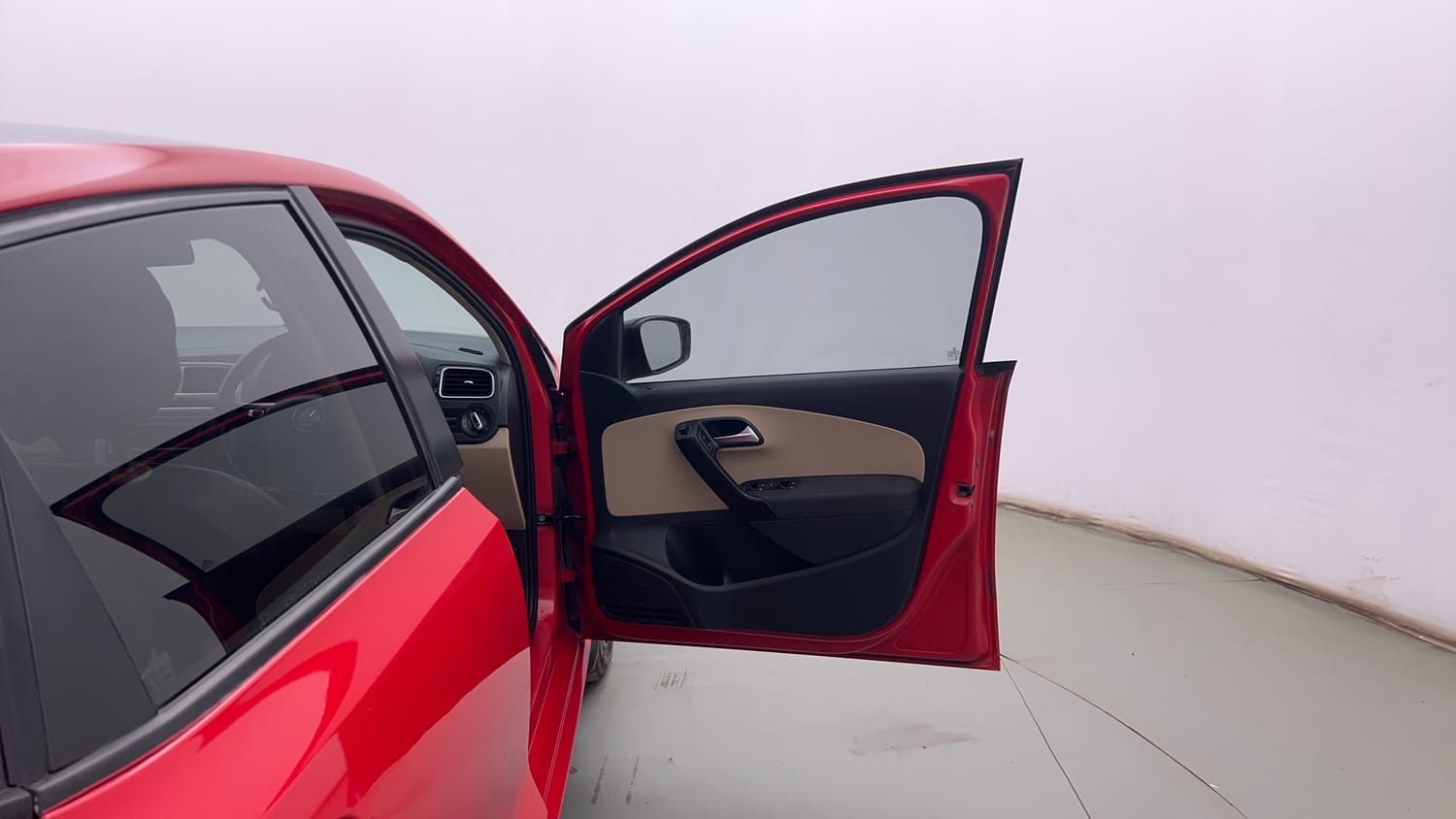 Used 2014 Volkswagen Polo Highline1.2L (P) Petrol Manual interior RIGHT FRONT DOOR OPEN VIEW