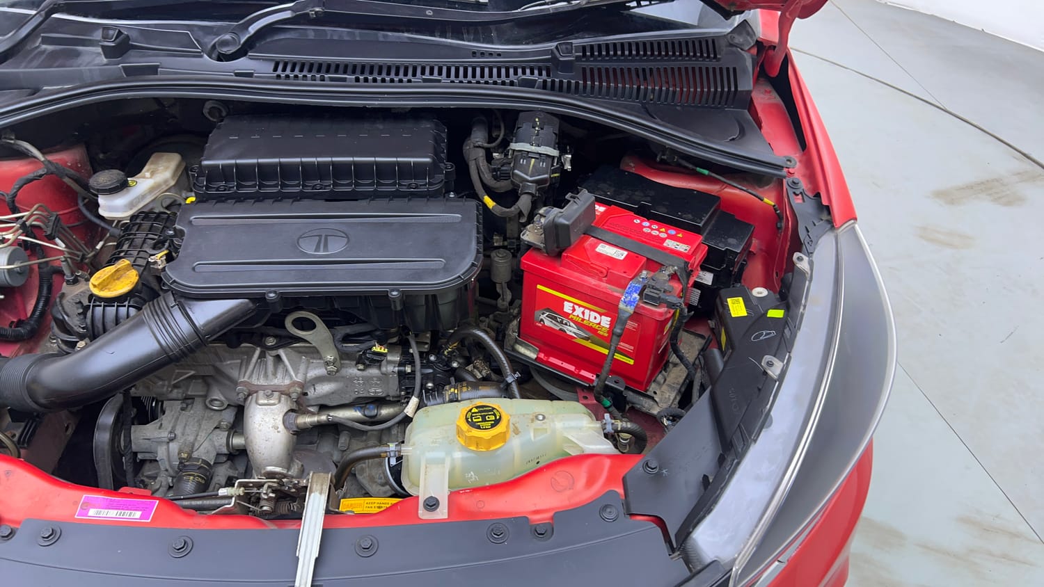 Used 2020 Tata Tiago XZ Plus Dual Tone Petrol Manual engine ENGINE LEFT SIDE VIEW