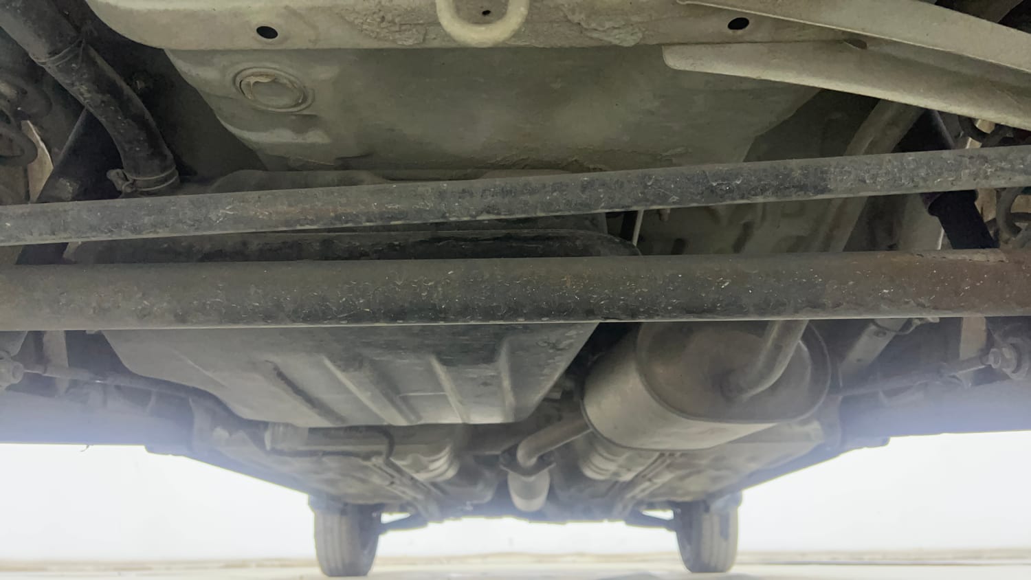 Used 2016 Maruti Suzuki Alto K10 VXi Petrol Manual extra REAR UNDERBODY VIEW (TAKEN FROM REAR)
