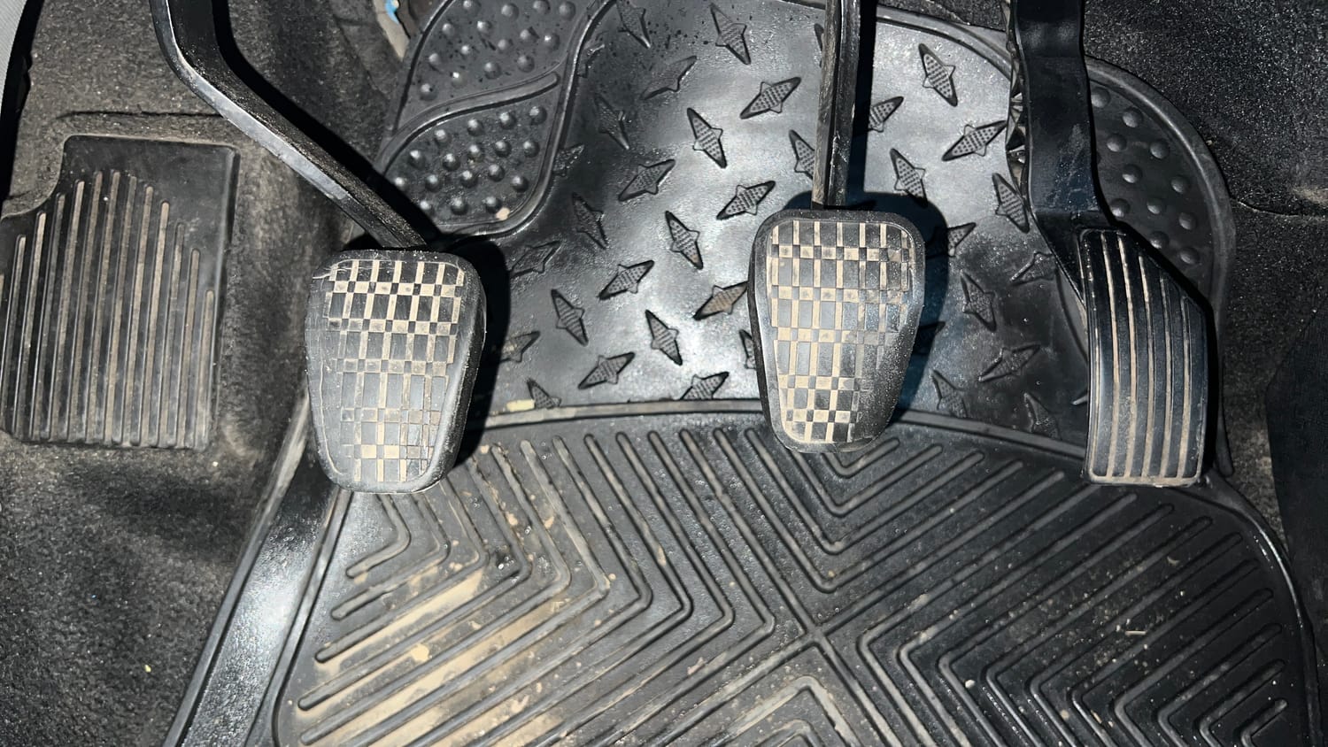 Used 2020 Tata Nexon XZ Plus Petrol Manual interior PEDALS VIEW