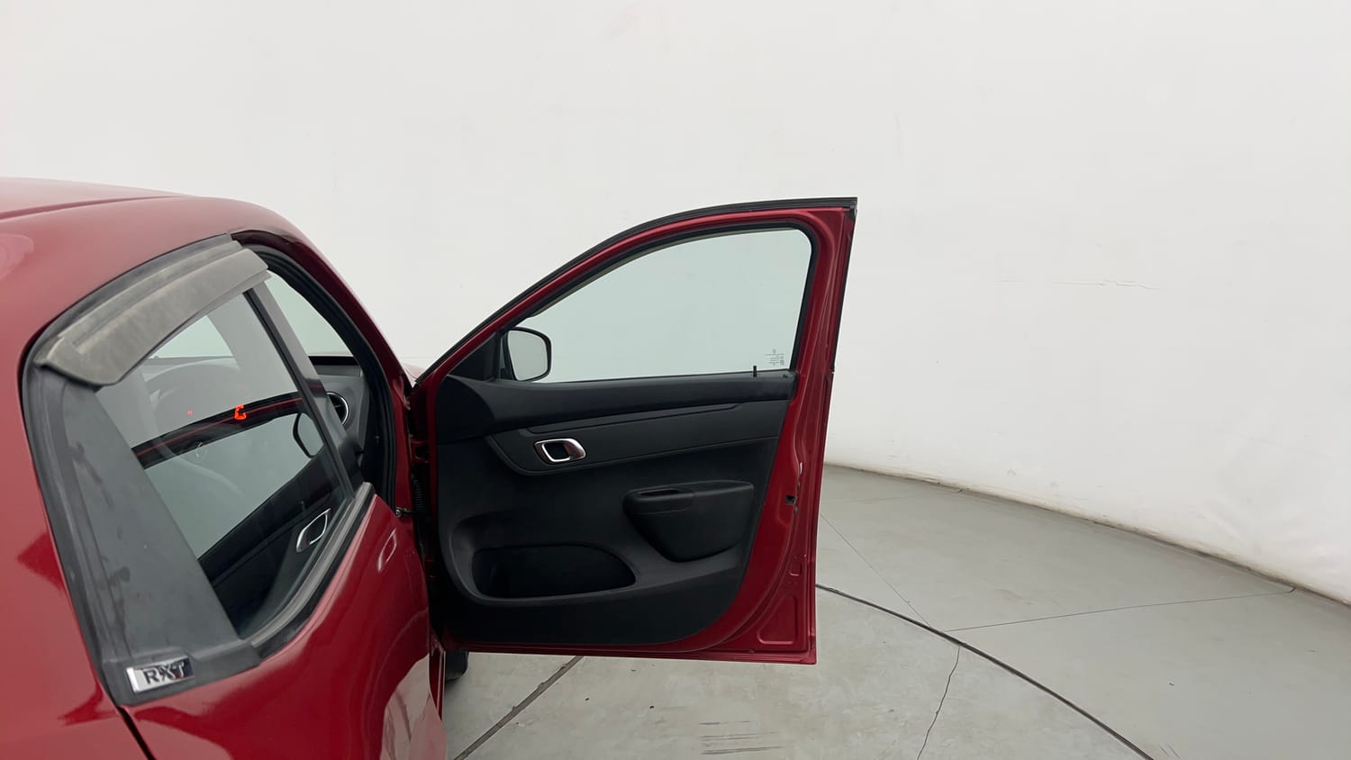 Used 2019 Renault Kwid RXT (O) 1.0 SCE Edition Petrol Manual interior RIGHT FRONT DOOR OPEN VIEW