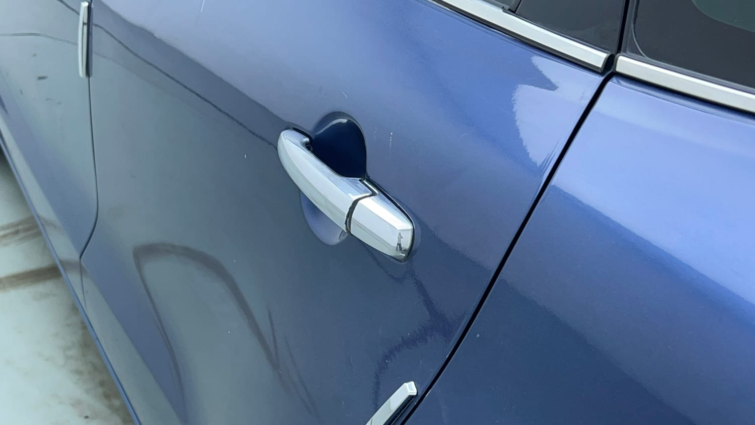 Used 2018 Maruti Suzuki Baleno Zeta 1.2 AT Petrol Automatic dents MINOR SCRATCH