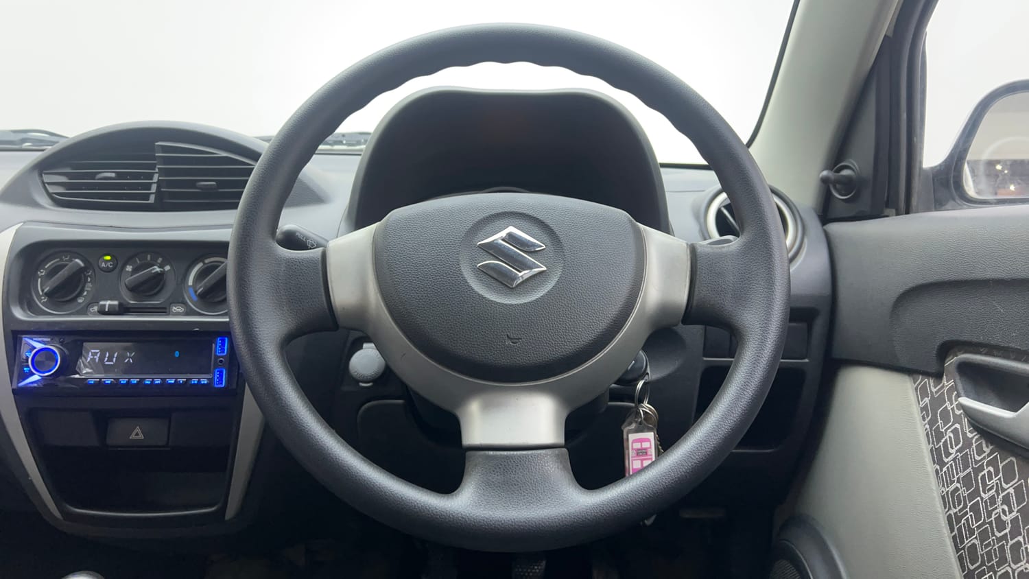 Used 2017 Maruti Suzuki Alto 800 VXi Petrol Manual interior STEERING VIEW